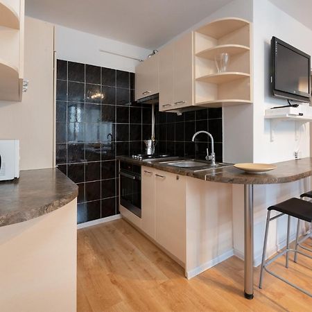 Warsaw Central Apartment Zlota Exterior photo